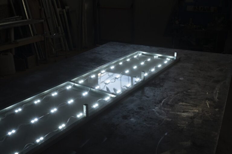 Insegne a LED : scopri come le luci a LED stanno trasformando la grafica moderna